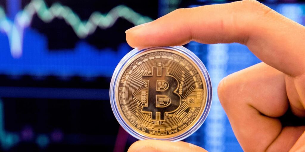 Crypto bulls eye $40,000 as bitcoin’s next level as the coin refreshes yearly high