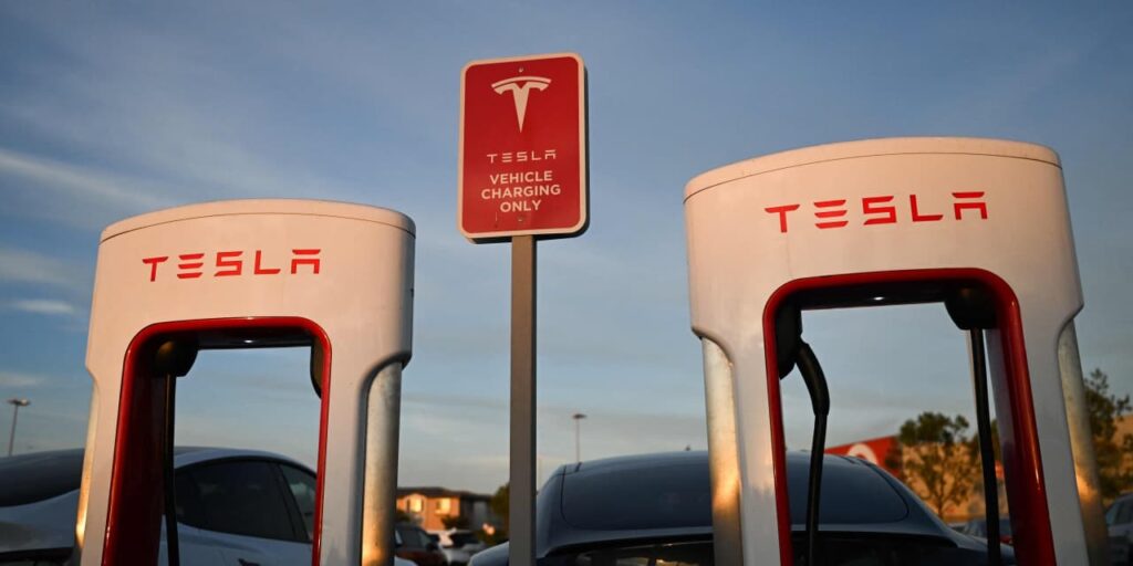 Tesla’s ‘train-wreck’ earnings call has even the bulls begging execs to grow up